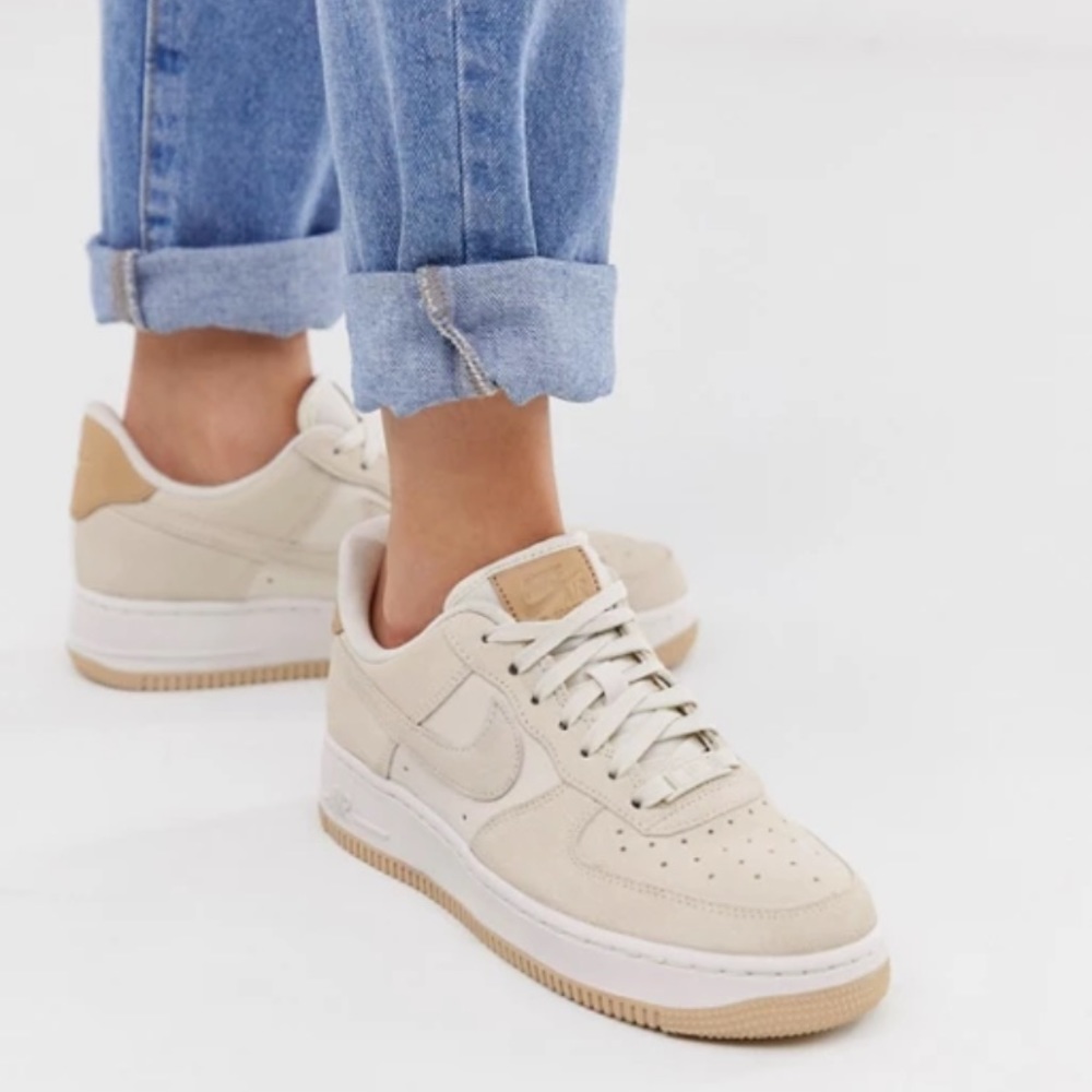 Nike Air Force 1'07 sneakers in off white suede